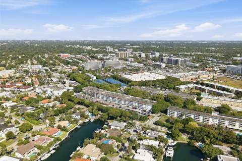1800 Sans Souci Blvd 201, North Miami FL - photo 6 of 15
