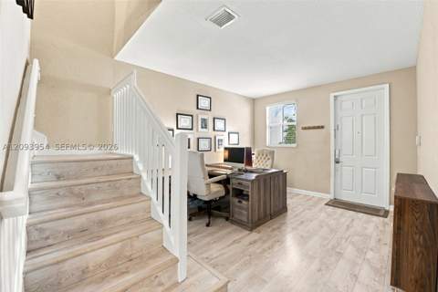 1025 NE 207th Ter, Miami FL - photo 19 of 43