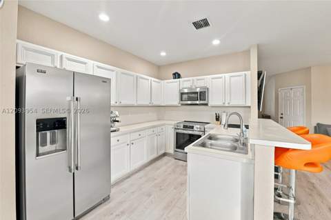 1025 NE 207th Ter, Miami FL - photo 7 of 43