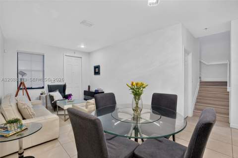 11249 NW 88th Ter, Doral FL - photo 6 of 44