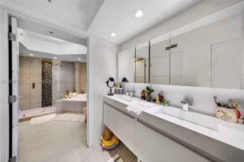 6301 Collins Ave 2107, Miami Beach FL - photo 23 of 44