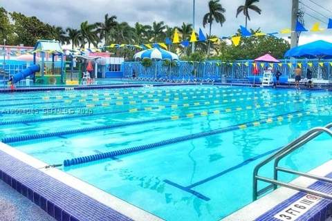 1020 Meridian Ave 612, Miami Beach FL - photo 9 of 9