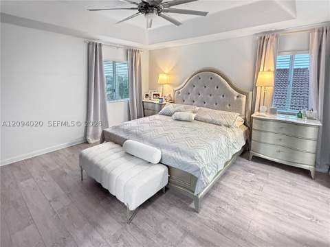 12061 SW 135th Ter, Miami FL - photo 12 of 41