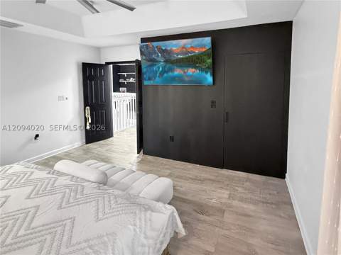 12061 SW 135th Ter, Miami FL - photo 13 of 41