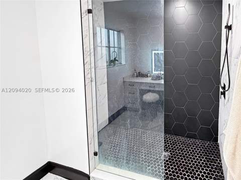 12061 SW 135th Ter, Miami FL - photo 16 of 41