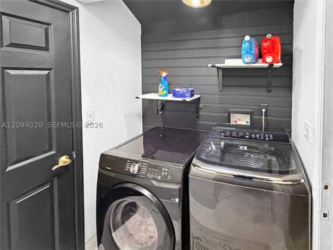 12061 SW 135th Ter, Miami FL - photo 22 of 41