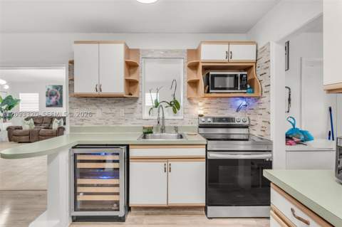 15105 SW 305th Ter, Homestead FL - photo 6 of 36