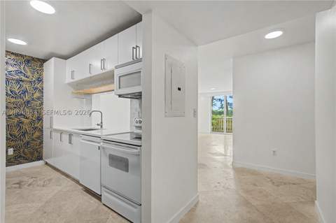 8888 Collins Ave 115, Surfside FL - photo 9 of 37