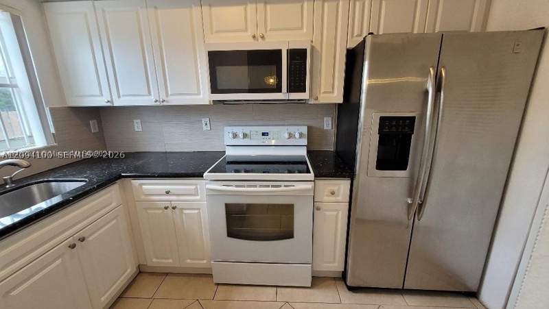 4 bedroom Condominium at 8453 NW 4th Ct 8453, Sunset Palm Villas Condo, Miami — photo 4
