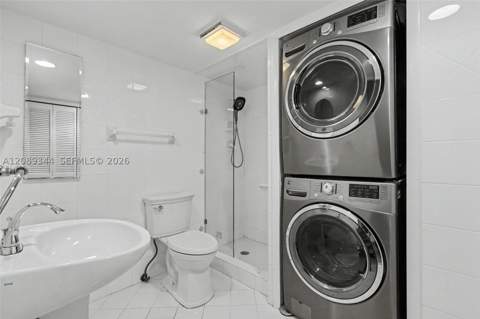 6039 Collins Ave 407, Miami Beach FL - photo 19 of 26