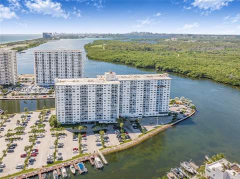 400 Kings Point Dr 1427, Sunny Isles Beach FL - photo 20 of 20
