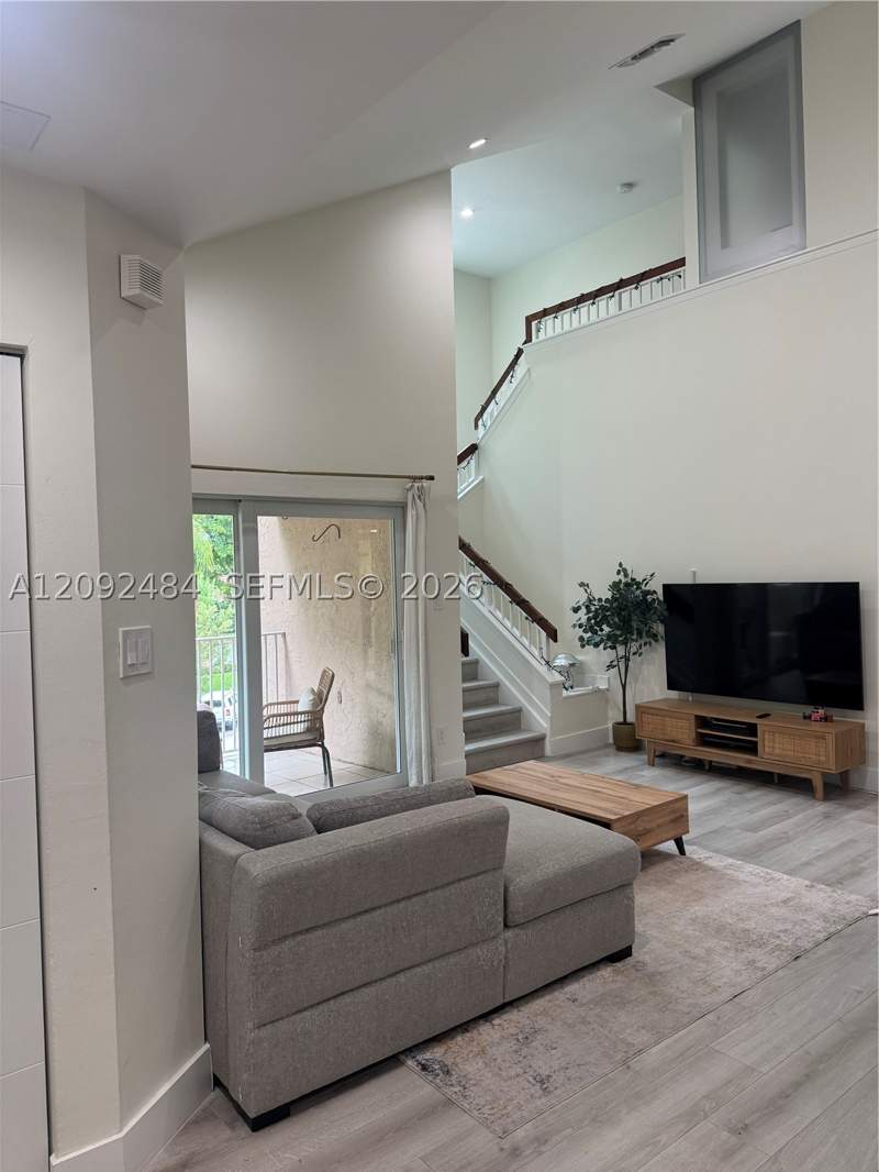 2 bedroom Condominium at 10521 SW 157th Pl 306, Royal Palm Place, Miami — photo 2
