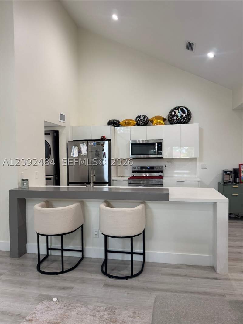 2 bedroom Condominium at 10521 SW 157th Pl 306, Royal Palm Place, Miami — photo 4