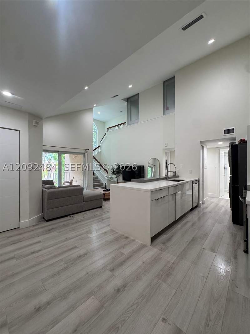 2 bedroom Condominium at 10521 SW 157th Pl 306, Royal Palm Place, Miami — photo 5