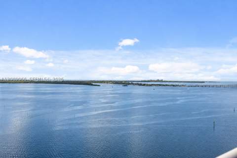 808 Brickell Key Dr 2002, Miami FL - photo 14 of 36
