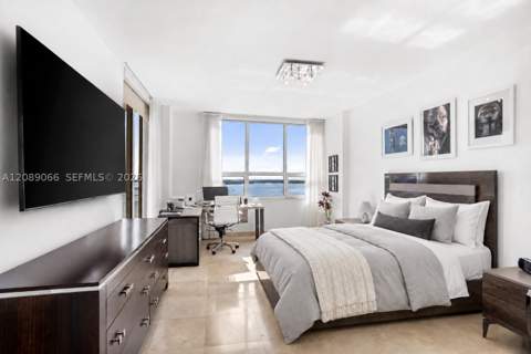 808 Brickell Key Dr 2002, Miami FL - photo 16 of 36
