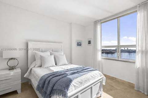 808 Brickell Key Dr 2002, Miami FL - photo 21 of 36