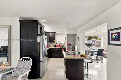 9625 Dominican Dr, Cutler Bay FL - photo 14 of 43