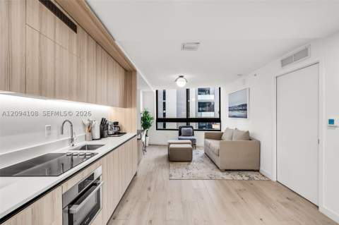 225 N Miami Ave 504, Miami FL - photo 7 of 55