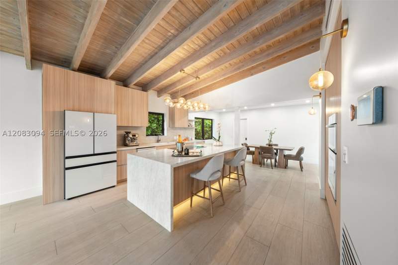 3 bedroom SingleFamilyResidence at 815 NE 91st Ter, Golden Gate Park Addn, Miami Shores — photo 5