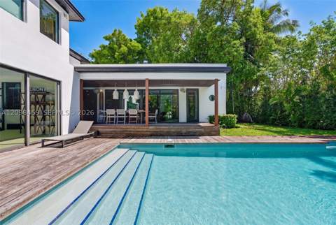 4353 Alton Rd, Miami Beach FL - photo 13 of 36