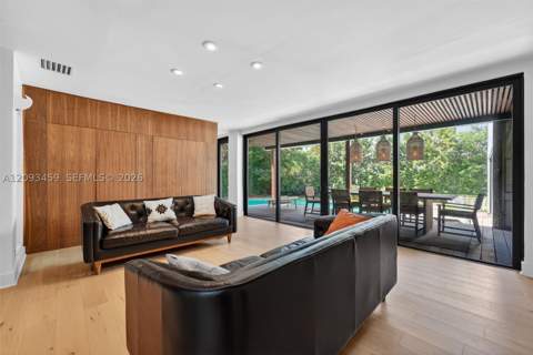 4353 Alton Rd, Miami Beach FL - photo 20 of 36
