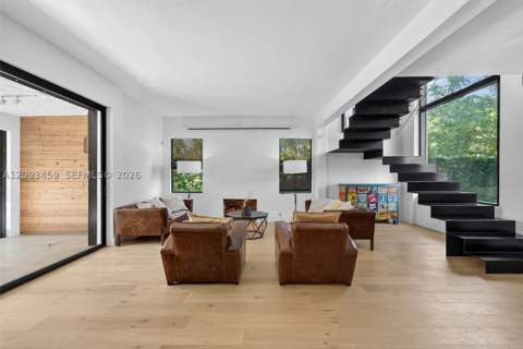 4353 Alton Rd, Miami Beach FL - photo 8 of 36