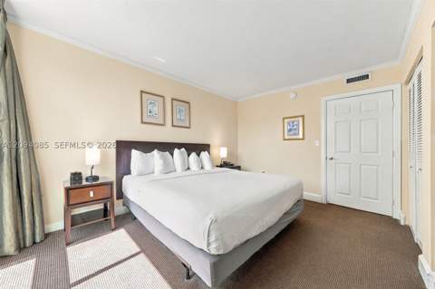 2951 S Bayshore Dr 512, Miami FL - photo 11 of 22