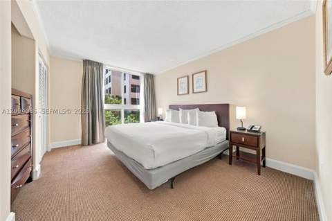 2951 S Bayshore Dr 512, Miami FL - photo 9 of 22