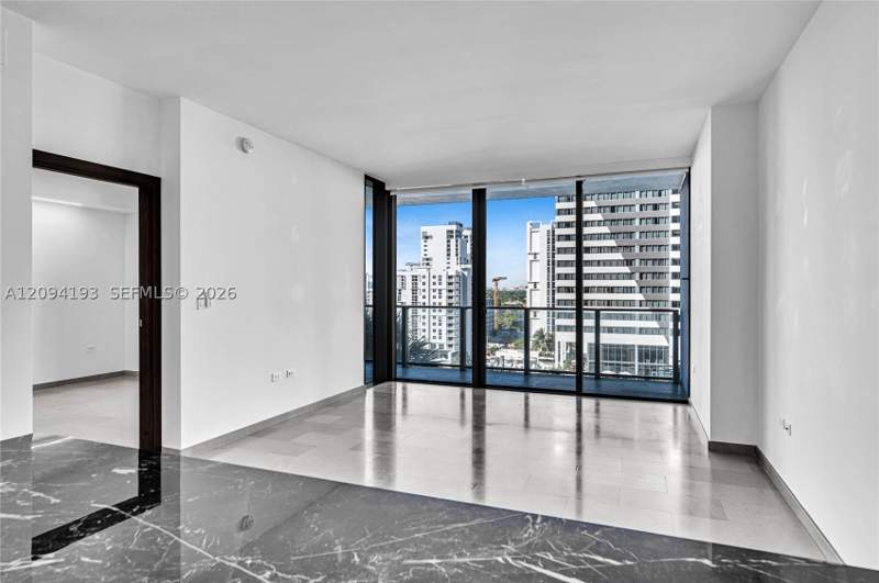 3 bedroom Condominium at 88 SW 7th St 806, Rise Condo, Miami — photo 5