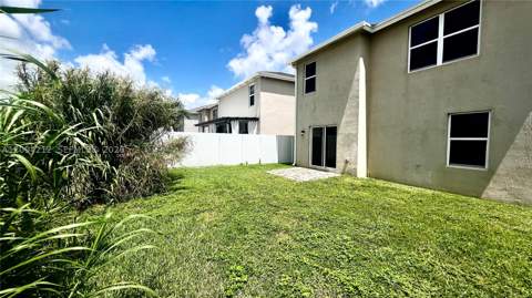 619 NE 4th St, Florida City FL - photo 16 of 18