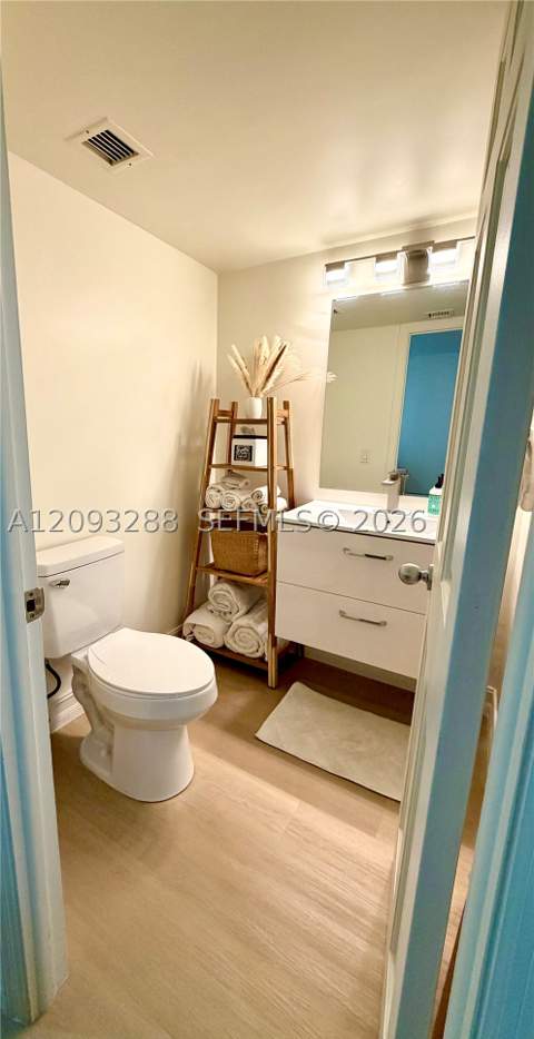 9721 E Bay Harbor Dr 5A, Bay Harbor Islands FL - photo 13 of 36