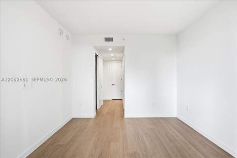2200 Brickell Ave 301, Miami FL - photo 7 of 50