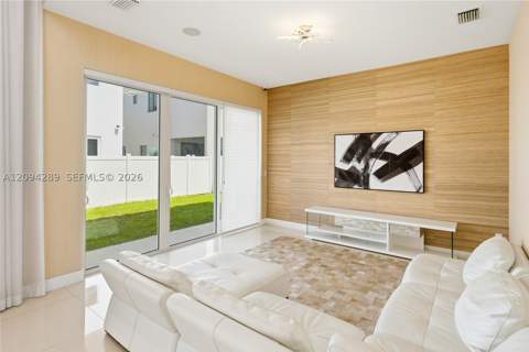 7525 NW 103rd Pl, Doral FL - photo 12 of 79