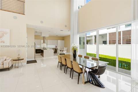 7525 NW 103rd Pl, Doral FL - photo 15 of 79