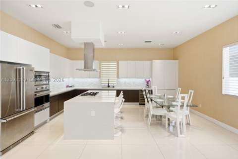7525 NW 103rd Pl, Doral FL - photo 17 of 79