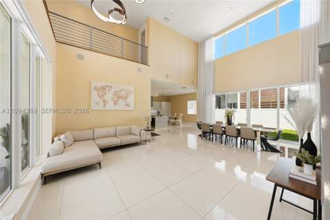 7525 NW 103rd Pl, Doral FL - photo 7 of 79
