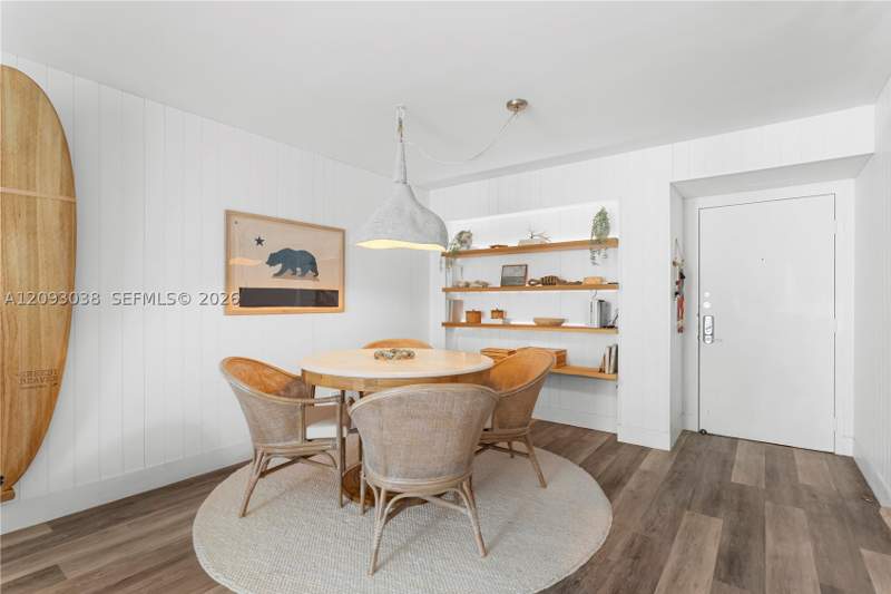 2 bedroom Condominium at 4301 Collins Ave 207, Vendome Place Condo, Miami Beach — photo 2