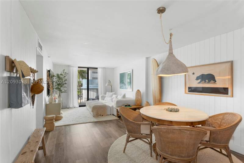2 bedroom Condominium at 4301 Collins Ave 207, Vendome Place Condo, Miami Beach — photo 5