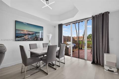 15266 SW 30th Ter, Miami FL - photo 7 of 40