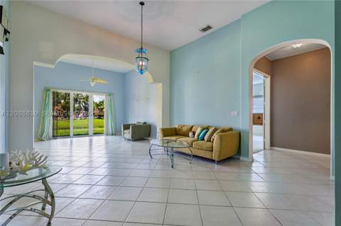 16637 SW 81st Ter, Miami FL - photo 12 of 35