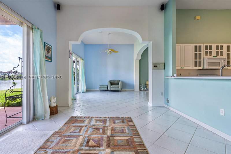 4 bedroom SingleFamilyResidence at 16637 SW 81st Ter, Kendalland, Miami — photo 5