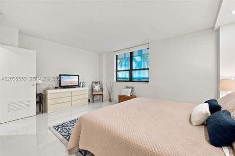 10185 Collins Ave 506, Bal Harbour FL - photo 20 of 26