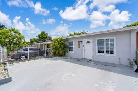 21466 NW 40th Cir Ct, Miami Gardens FL - photo 9 of 26