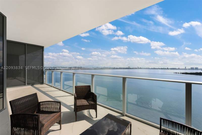 3 bedroom Condominium at 700 NE 24th St 1005, Bay Breeze, Miami — photo 5