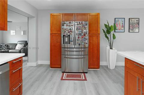 7280 SW 13th St, Miami FL - photo 10 of 31