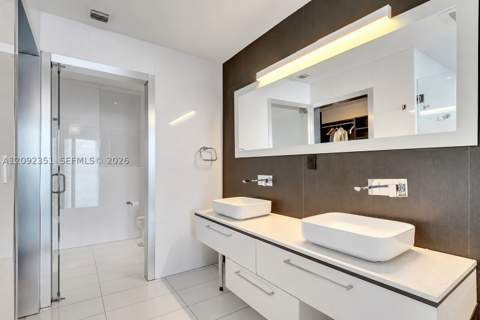2020 N Bayshore Dr 1006, Miami FL - photo 13 of 30