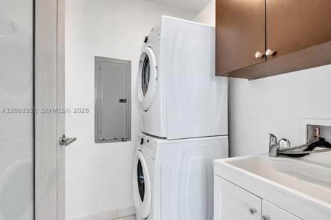2020 N Bayshore Dr 1006, Miami FL - photo 16 of 30