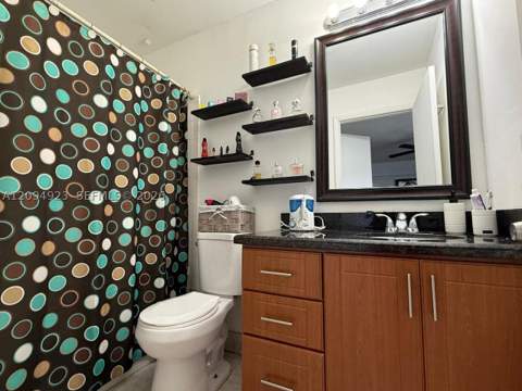 9715 Hammocks Blvd 102, Miami FL - photo 12 of 18