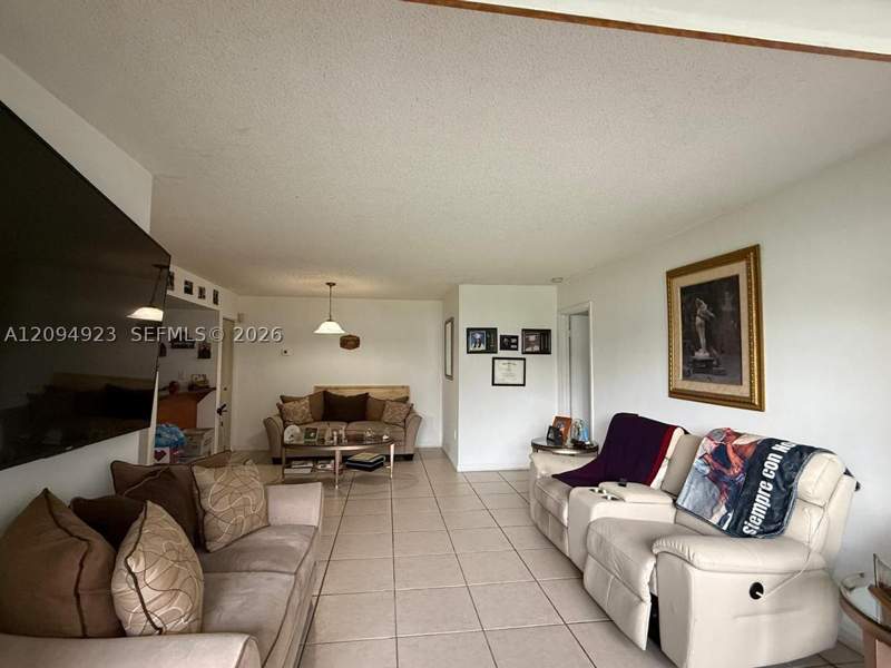 2 bedroom Condominium at 9715 Hammocks Blvd 102, Lakeview At The Hammocks, Miami — photo 3